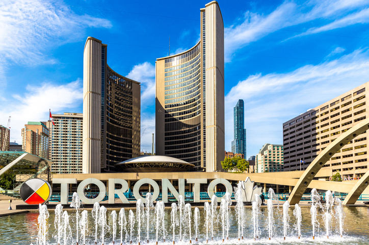 Toronto sign, Nathan Phillips Square